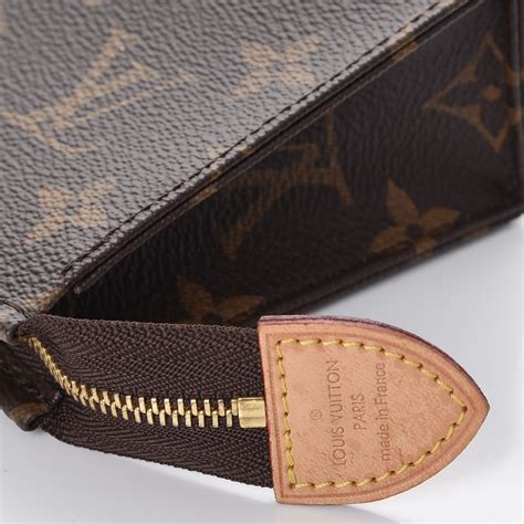 LOUIS VUITTON Monogram Toiletry Pouch 15 .